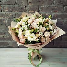 Букет цветов из:  Альстромерии, Розы и Хризантемы #REPLACE_PRED# Партизан
