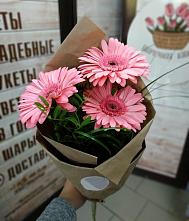 Букет цветов из:  Герберы #REPLACE_PRED# Партизан