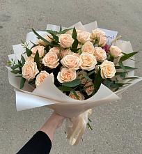Букет Кремовые розы Латте в Партизан