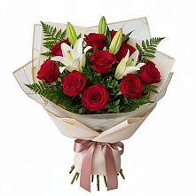 Букет цветов из:  Лилии и Розы в Партизан