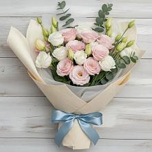 Букет цветов из:  Лизиантусы в Партизан