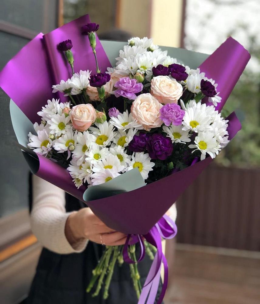 Букет цветов из: Хризантемы, Гвоздики и Розы в Партизан