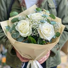 Букет цветов из:  Розы #REPLACE_PRED# Партизан
