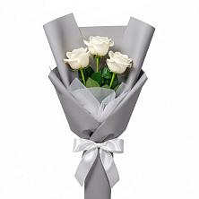 Букет 3 белые розы в Партизан