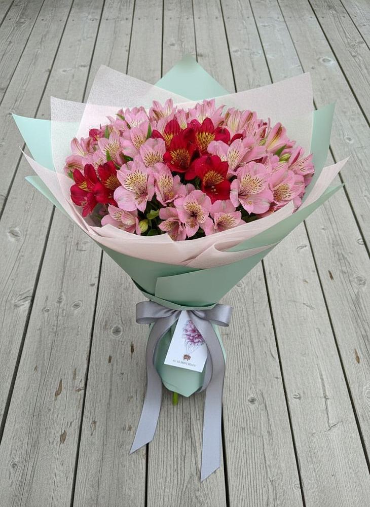 Букет цветов из: Альстромерии в Партизан