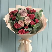 Букет цветов из:  Гвоздики и Розы #REPLACE_PRED# Партизан