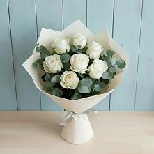 Букет Белые розы в Эвкалипте в Партизан
