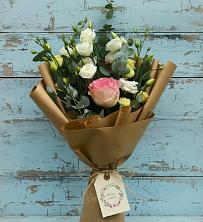 Букет цветов из:  Розы и Лизиантусы в Партизан