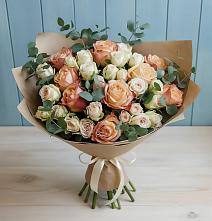 Букет цветов из:  Альстромерии и Розы в Партизан