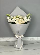 Букет цветов из:  Розы и Лизиантусы в Партизан